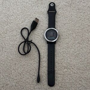 Garmin vivo active 3 Black and Silver Smartwatch with USB Charger